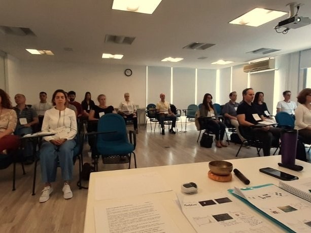 Turma do programa Mindful Leadership 4